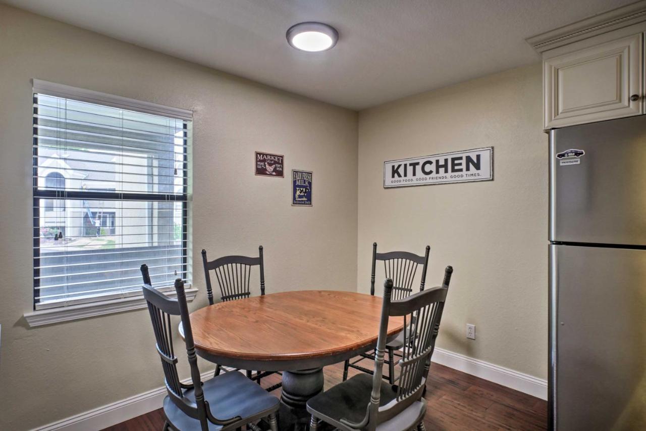 Branson Condo With Pool Access, Walk To Fishing 외부 사진