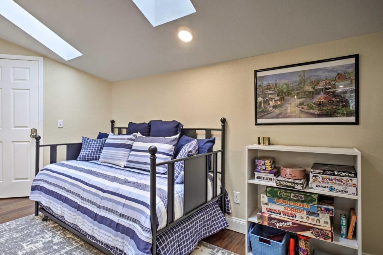 Branson Condo With Pool Access, Walk To Fishing 외부 사진